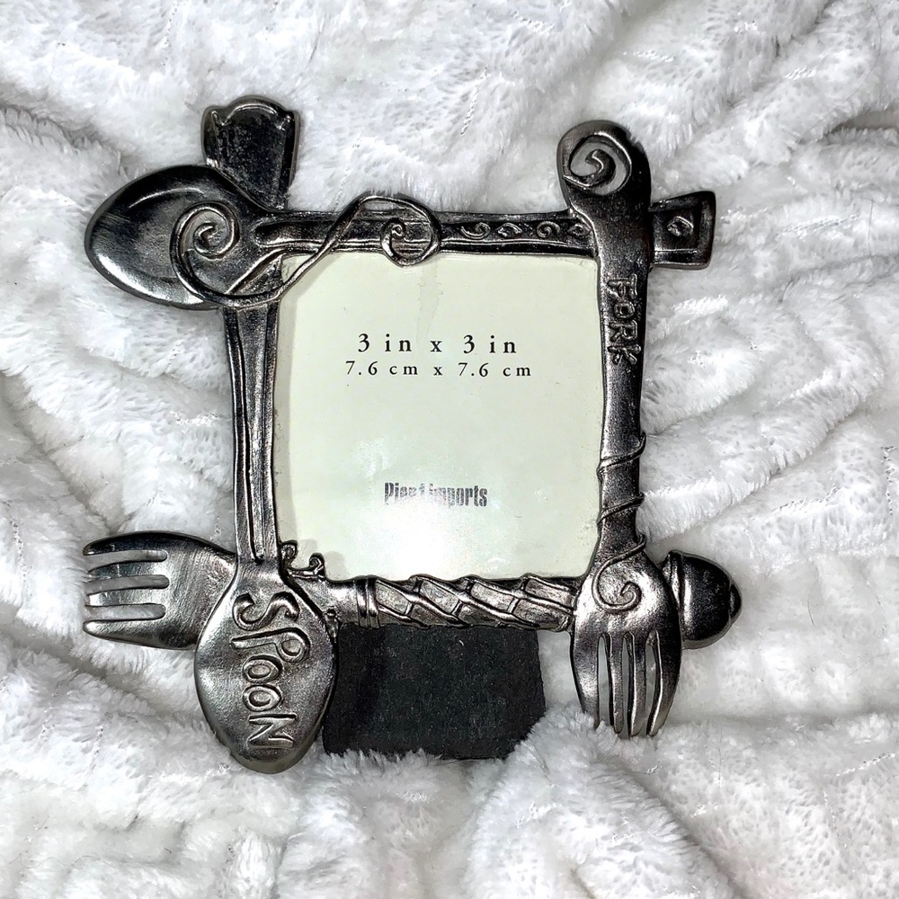 Pier 1 country kitchen themed picture frame 📷